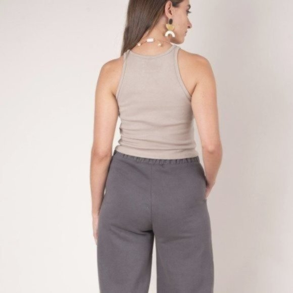 NWT tonle Sustainably Made Rib Crop Top - Picture 7 of 7